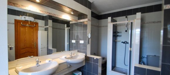 5 bedrooms House in Alicante, Spain No. 11930 19