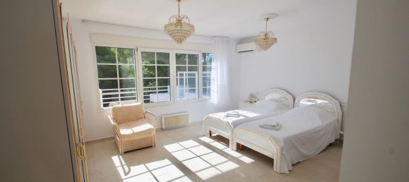 5 bedrooms House in Alicante, Spain No. 11930 16