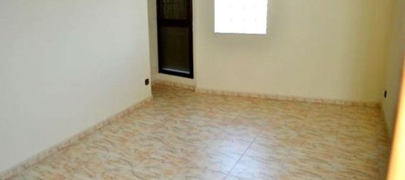 Bâtiment à Cubillos del Sil, Spain 1216m² No. 66629 18