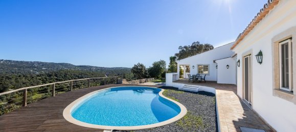 4 bedrooms Villa in Loule, Portugal No. 121882 2