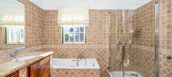 4 bedrooms Villa in Loule, Portugal No. 121882 21