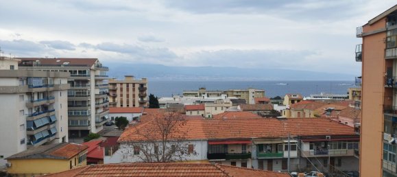 Квартира с 4 комнатами в Мессина, Италия № 207135 19