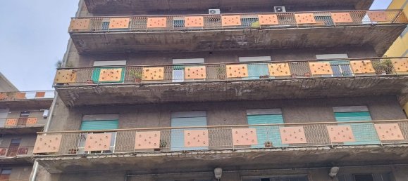 Квартира с 4 комнатами в Мессина, Италия № 207135 3