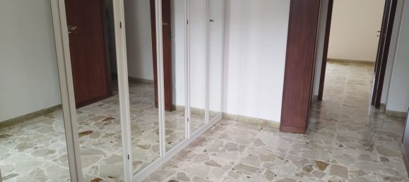 Квартира с 4 комнатами в Мессина, Италия № 207135 27