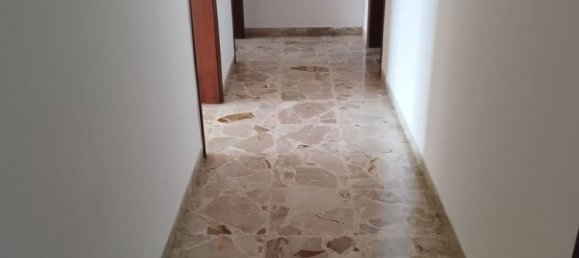 Квартира с 4 комнатами в Мессина, Италия № 207135 7