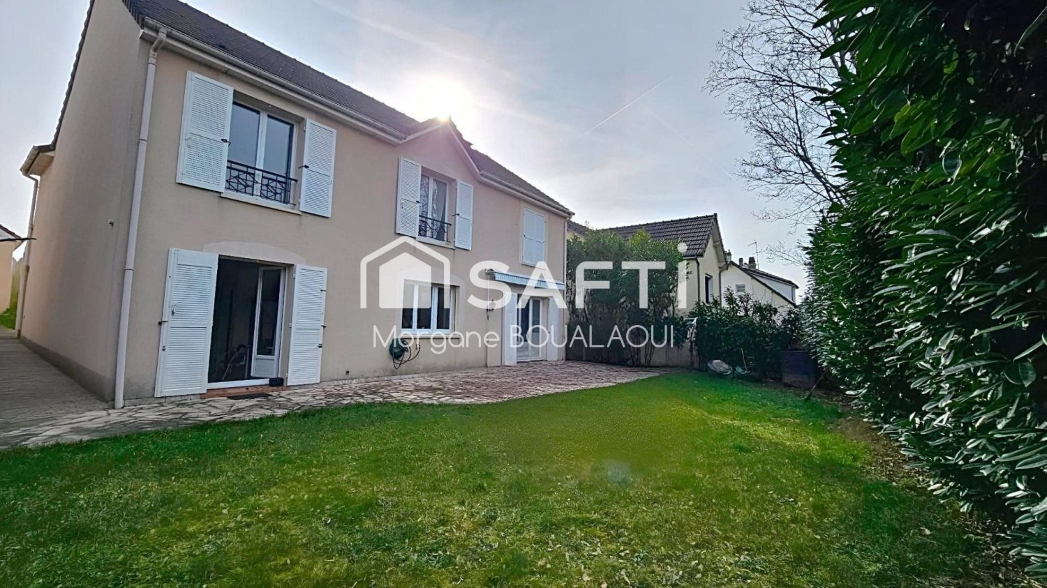 5 bedrooms House in Saint-Prix, France No. 325908