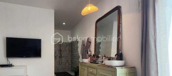 4 bedrooms House in Sens, France No. 306056 14