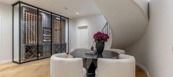 5 bedrooms Villa in Munich, Germany No. 230596 11