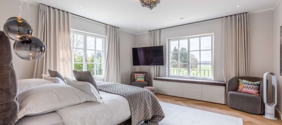 5 bedrooms Villa in Munich, Germany No. 230596 3