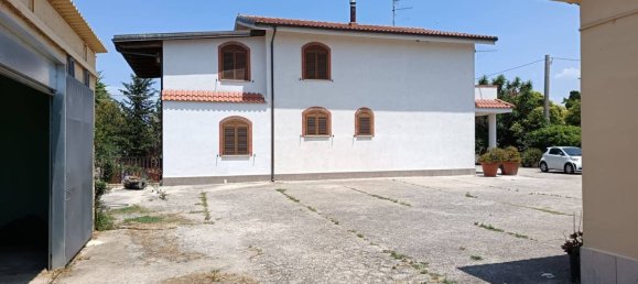 16 rooms Villa in Capaccio Paestum, Italy No. 274323 4