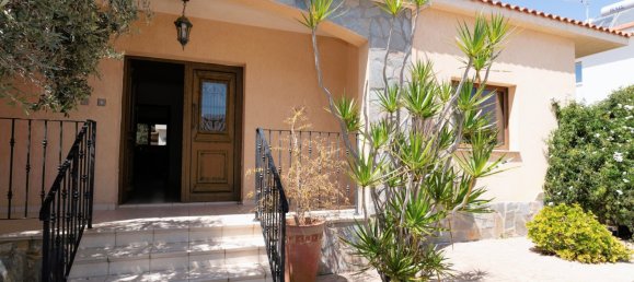 4 chambres Villa à Deryneia, Cyprus No. 22976 30