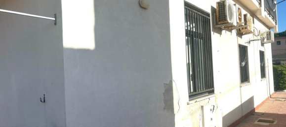 Apartamento de 2 habitaciónes en Carini, Italy No. 52293 6