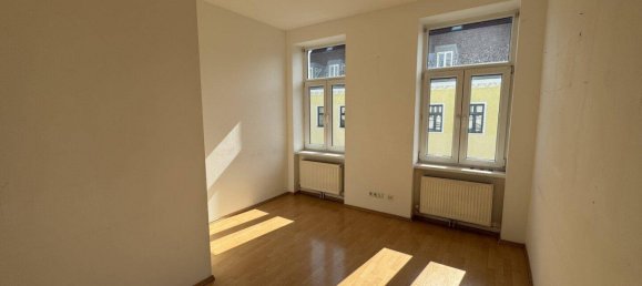 2 rooms Apartment in Favoriten, Austria No. 200857 3