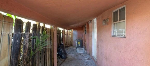 4 dormitorios villa en alquiler en Miami, Miami-Dade, Florida, USA № 614305 19