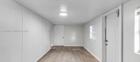 4 dormitorios villa en alquiler en Miami, Miami-Dade, Florida, USA № 614305 4