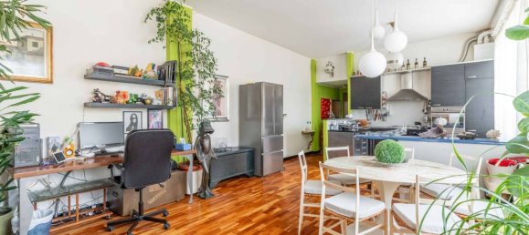 Квартира с 2 спальнями в Милан, Италия № 295236 2