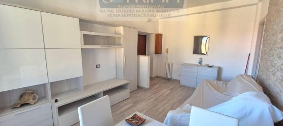 2 rooms Apartment in Rome, Italy No. 41627 9