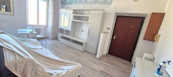 2 rooms Apartment in Rome, Italy No. 41627 5