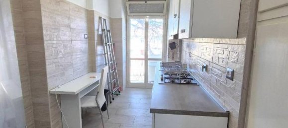 2 rooms Apartment in Rome, Italy No. 41627 12