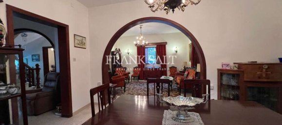 Villa de 4 dormitorios en Attard, Malta No. 2678 9