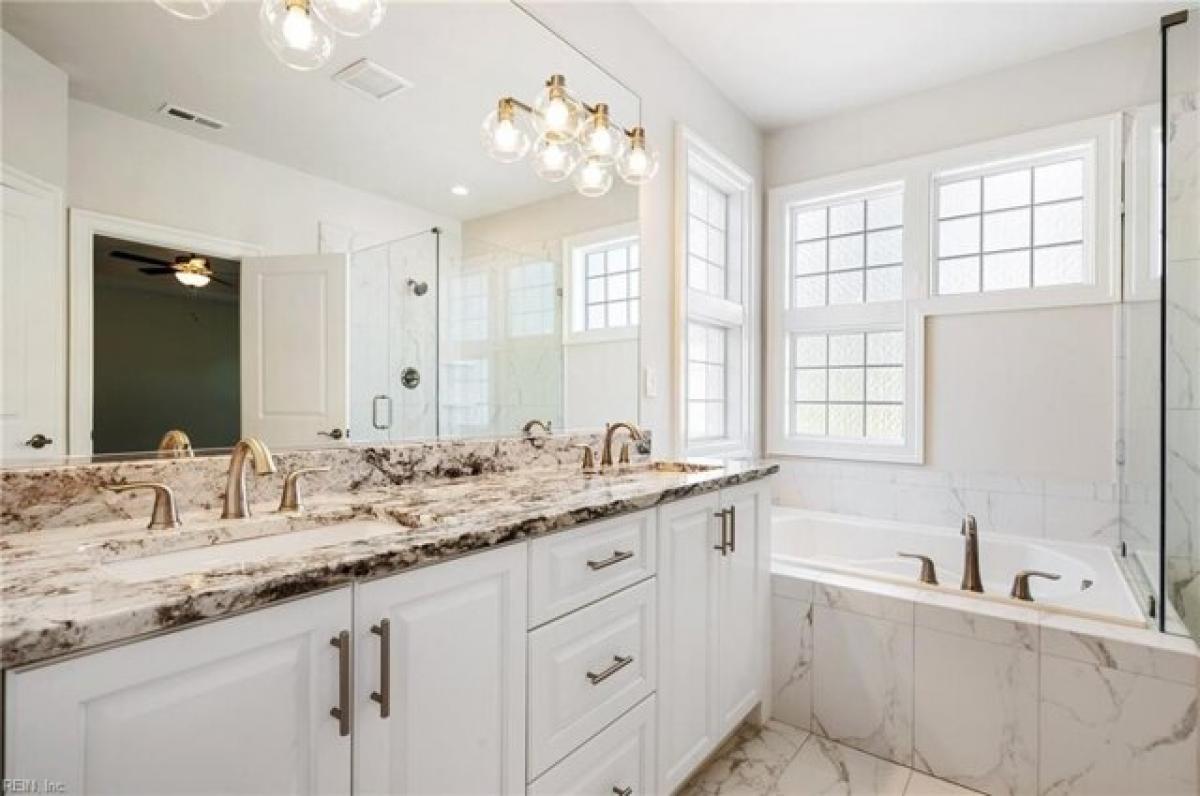 5 bedrooms House in Chesapeake, USA No. 381274