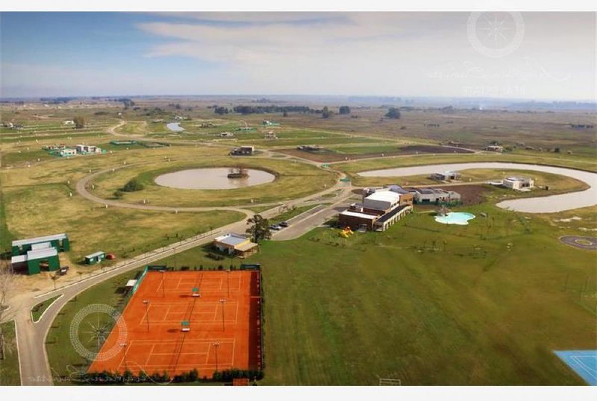  Land in Esteban Echeverria, Argentina No. 46145