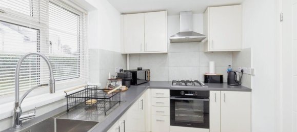 1 bedroom Apartment in Bushey, United Kingdom No. 6253 20