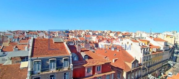 44m² Office in Lisbon, Portugal No. 94125 8