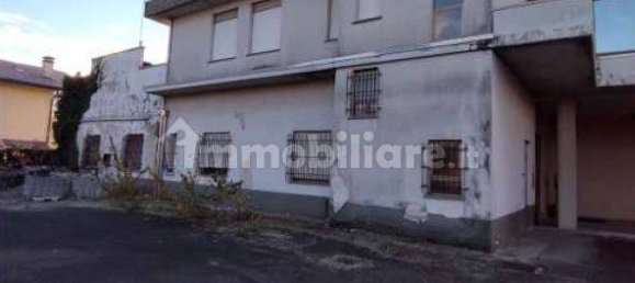 5-Zimmer Lagerhaus in Cassano Magnago, Italy, Nr. 98229 6