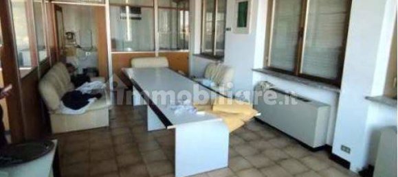 5-Zimmer Lagerhaus in Cassano Magnago, Italy, Nr. 98229 23