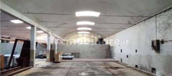 5-Zimmer Lagerhaus in Cassano Magnago, Italy, Nr. 98229 4