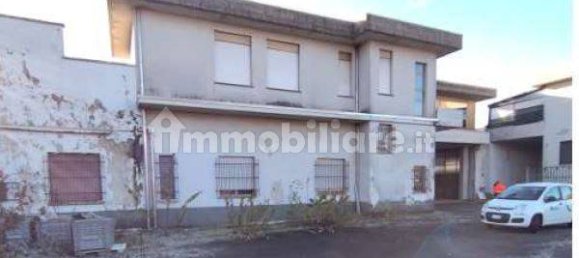 5-Zimmer Lagerhaus in Cassano Magnago, Italy, Nr. 98229 29
