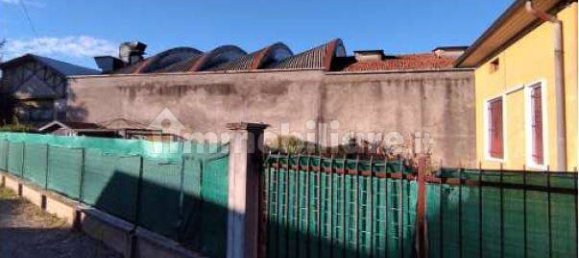 5-Zimmer Lagerhaus in Cassano Magnago, Italy, Nr. 98229 8