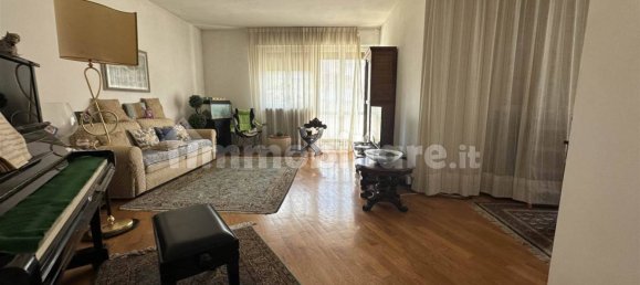 3 bedrooms Apartment in Livorno, Italy No. 354602 2
