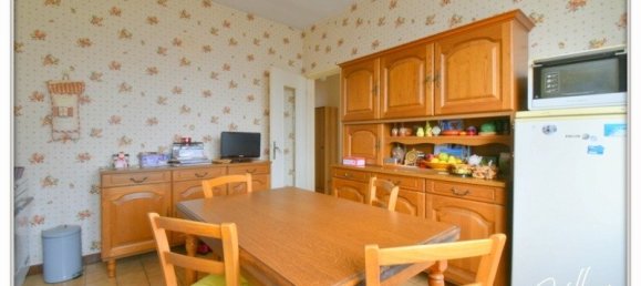 3 غرف نوم تاون هاوس في Chateaumeillant, France رقم 67722 17