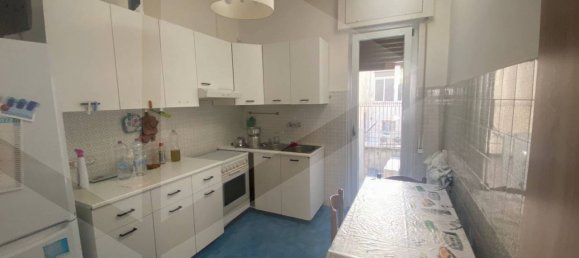 3غرفة شقة في Bari, Italy رقم 23738 9