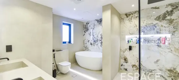4 bedrooms Villa for sale in Jumeirah Village Triangle, Dubai, UAE № 105829 13