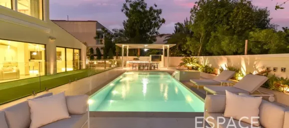 4 bedrooms Villa for sale in Jumeirah Village Triangle, Dubai, UAE № 105829 3