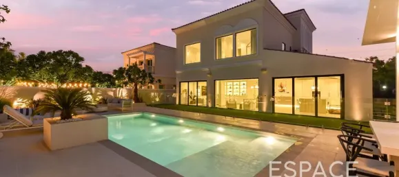 4 bedrooms Villa for sale in Jumeirah Village Triangle, Dubai, UAE № 105829 2