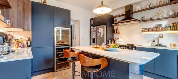 4 bedrooms House in Montesson, France No. 184161 3