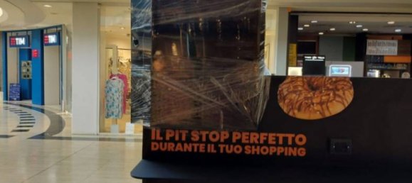 20m² Commercial property in Busnago, Italy No. 302185 7