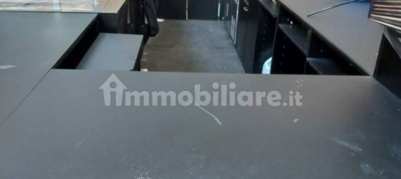 20m² Commercial property in Busnago, Italy No. 302185 11