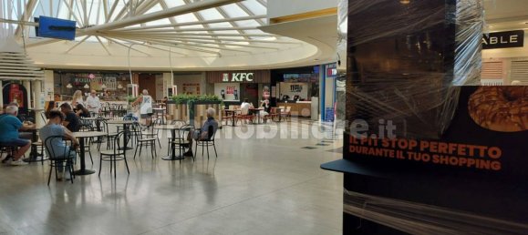 20m² Commercial property in Busnago, Italy No. 302185 9