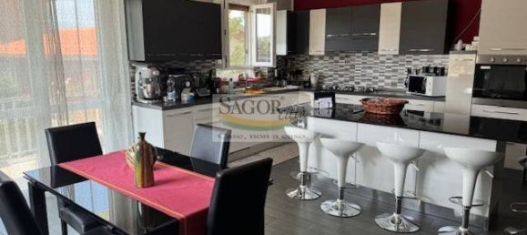 2 bedrooms Apartment in Cavour, Italy No. 311473 2