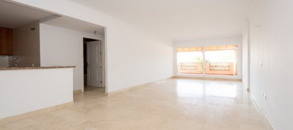 Apartamento de 2 dormitorios en Marbella, Spain No. 149470 7