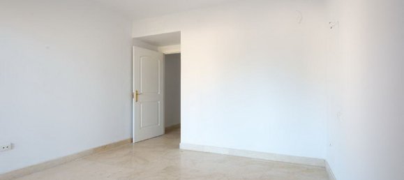 Apartamento de 2 dormitorios en Marbella, Spain No. 149470 17