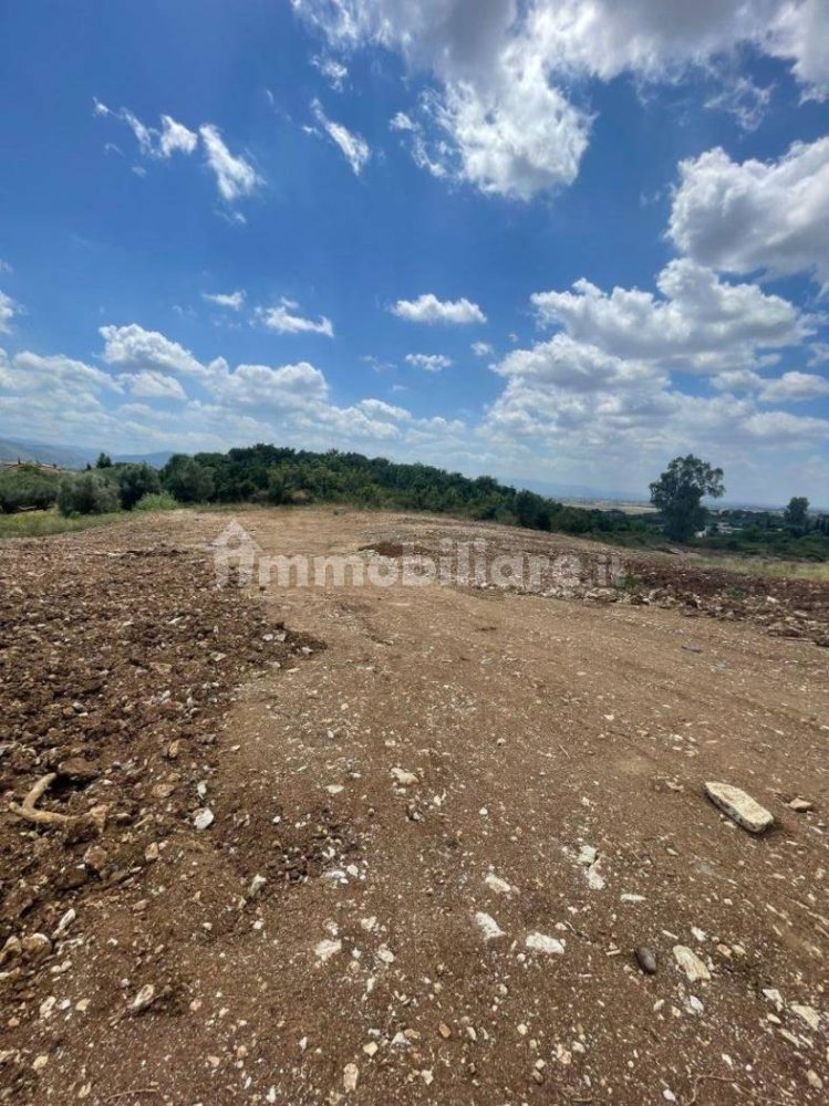 1630m² Land in Guidonia Montecelio, Italy No. 283894