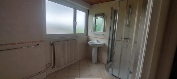 Casa de 3 dormitorios en Le Ban-Saint-Martin, France No. 66618 6