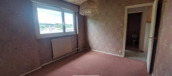 Casa de 3 dormitorios en Le Ban-Saint-Martin, France No. 66618 7