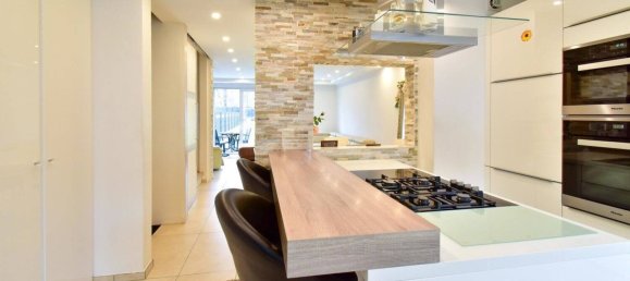 Adosado de 5 habitaciónes en Essen, Germany No. 47270 13